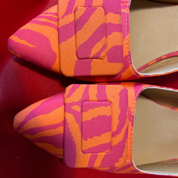 Vibrant Pink and Orange 7.5 Women's Slingback Heels - Picture 3 of 7